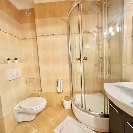 Plac 14- I W Centrum Apartment