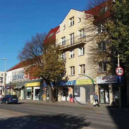 Plac 14 80 M2 Z Balkonem Centrum * Świnoujście