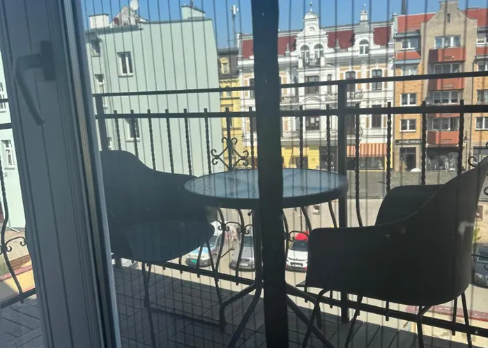 Plac 14- Apartamenty i pokoje w centrum Svinoústí